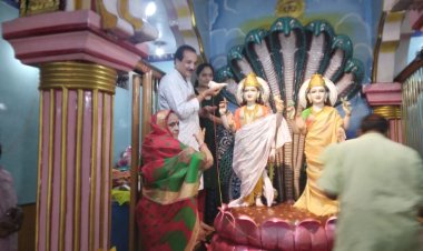 खाटू श्याम के भक्तों ने देर रात्रि तक उठाया भजन लुत्फ