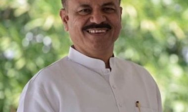 मंत्री ने कहा जिला शिक्षा अधिकारी व्हाट्सएप ग्रुप तैयार करें